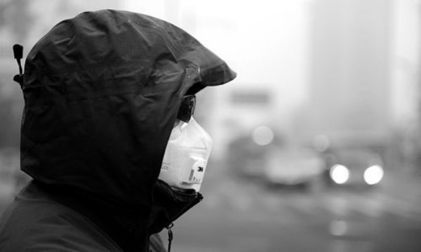 我國全面實施煤炭消費控制，大力發(fā)展可再生資源11